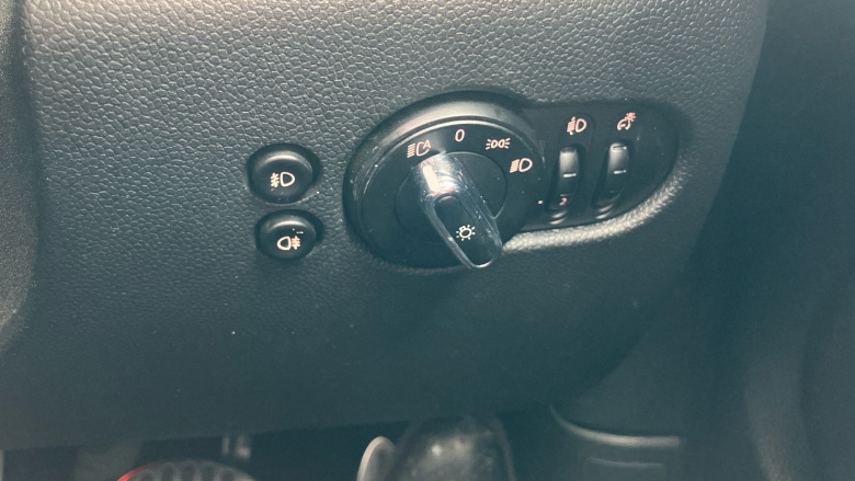 MINI Hatchback 1.5 Cooper Sport II 3dr Auto Petrol Hatchback